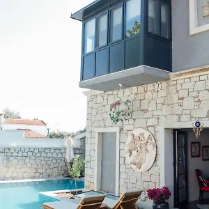 Chloe Boutique 5* Alaçatı